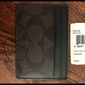 Brand new with tags Coach Sig PVC Card Case